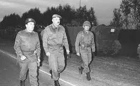 Militares levantados en Semana Santa