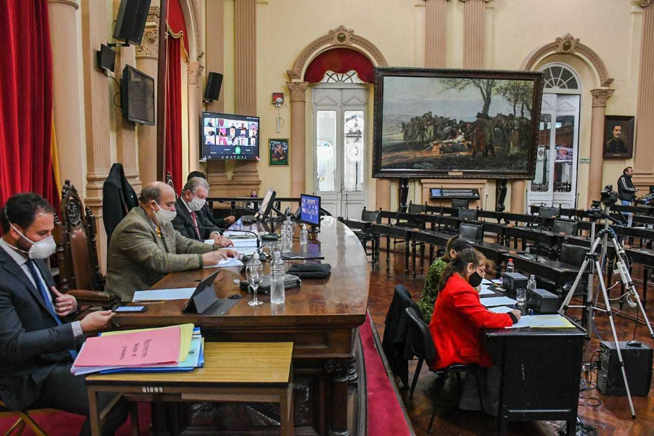 14ª-Sesiòn-Ordinaria-recinto-2