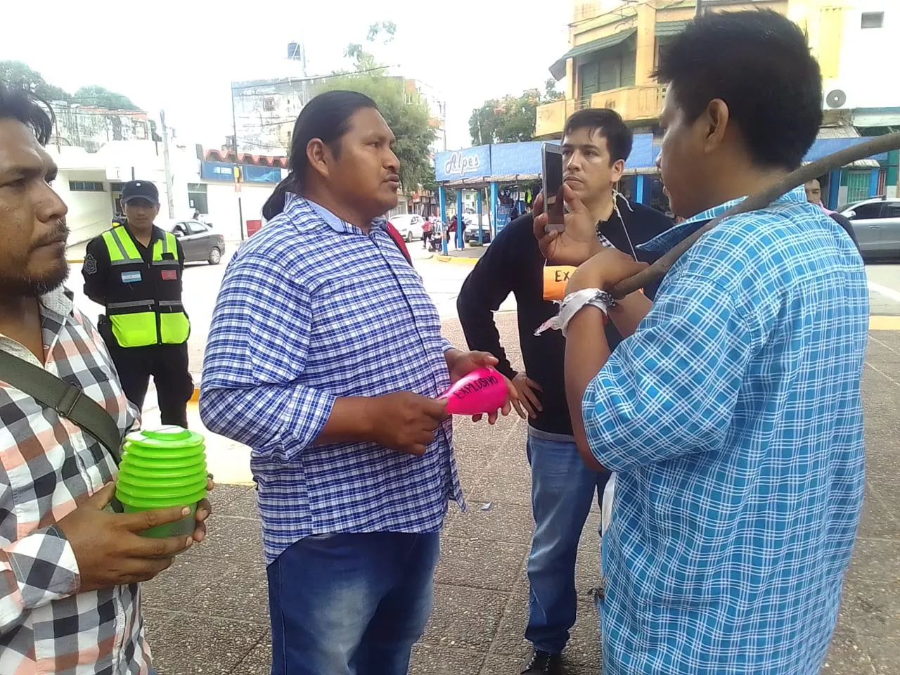 TARTAGAL docentes y caciques (2)