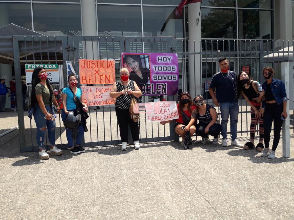 Amigas y familiares de Belén