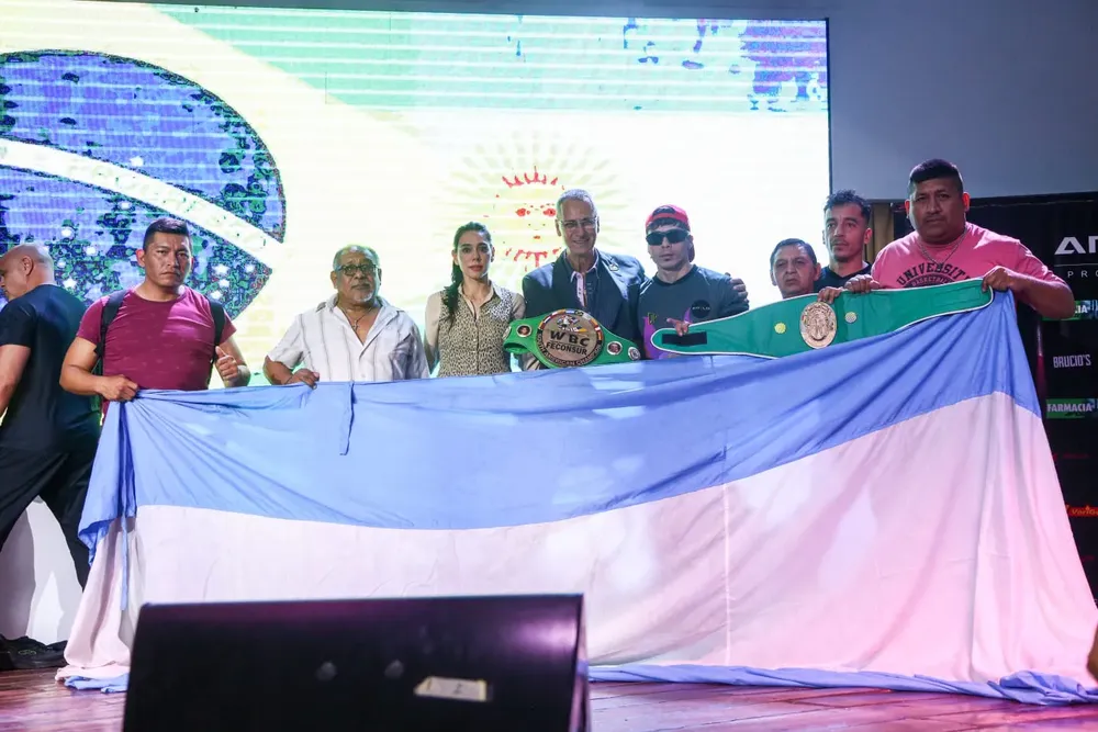 30caa6c9-f97f-4251-874e-22c1578b04b5