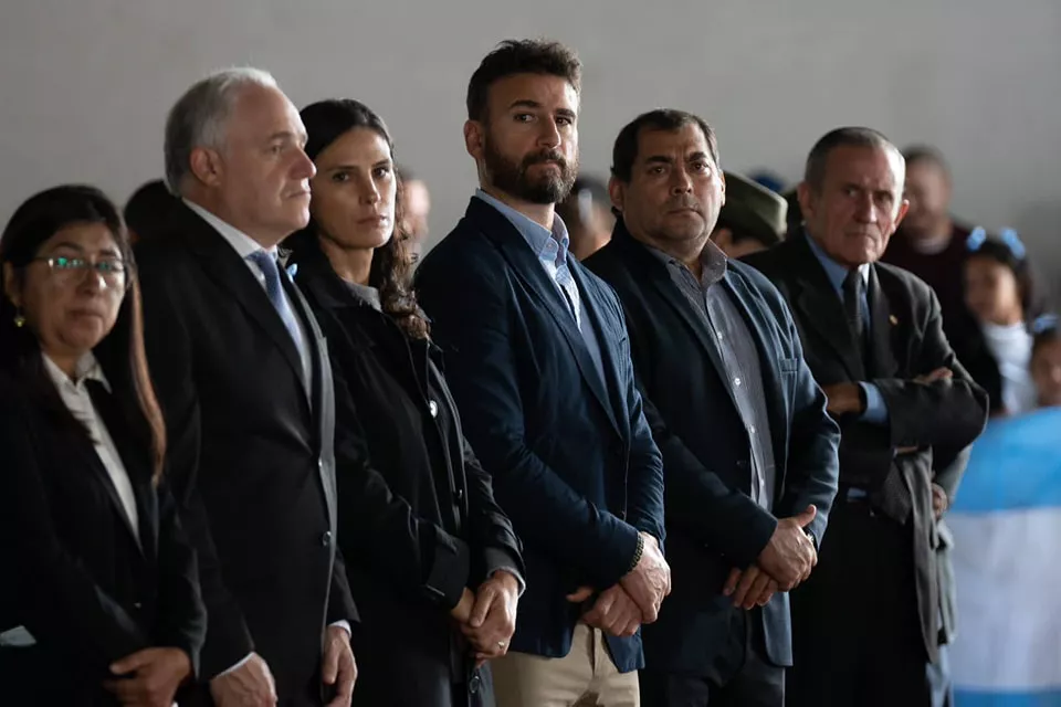 Vargas- Cánepa - Calletti -Juan Esteban Romero- Lamberto y un hombre