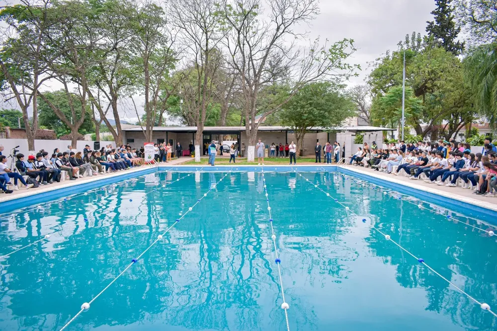 Piscina de 300 mts2 (7)