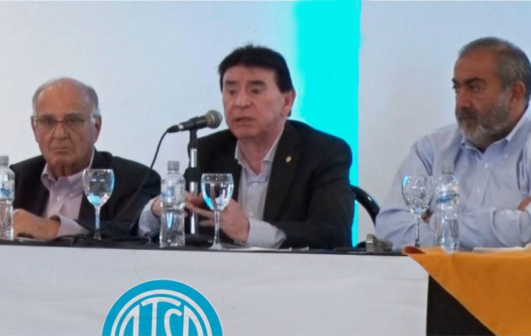 Ramós con Wet Ocampo y Daher dirigentes de la Federación