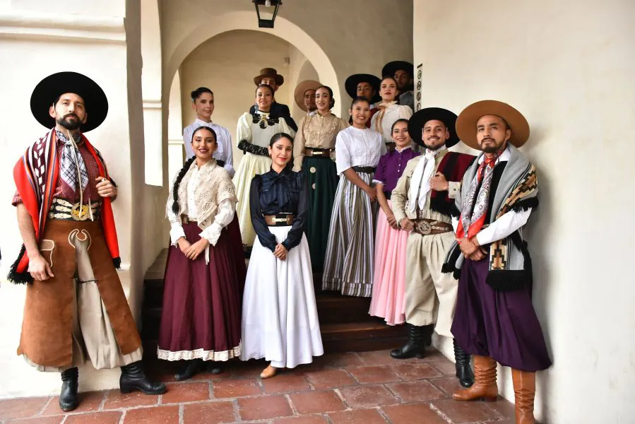el-ballet-folklorico-de-la-provincia-presenta-una-obra-historica-en-homenaje-a-nuestro-heroe-gaucho