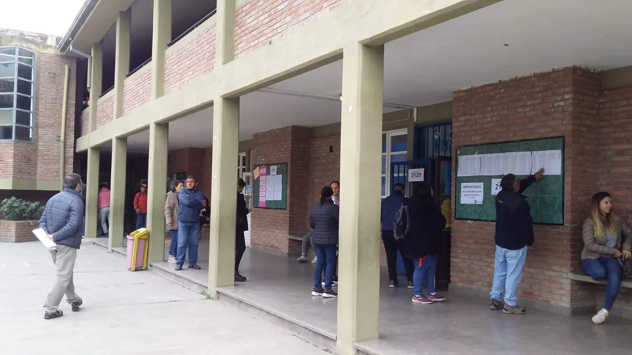 elecciones 2023-escuelas 4