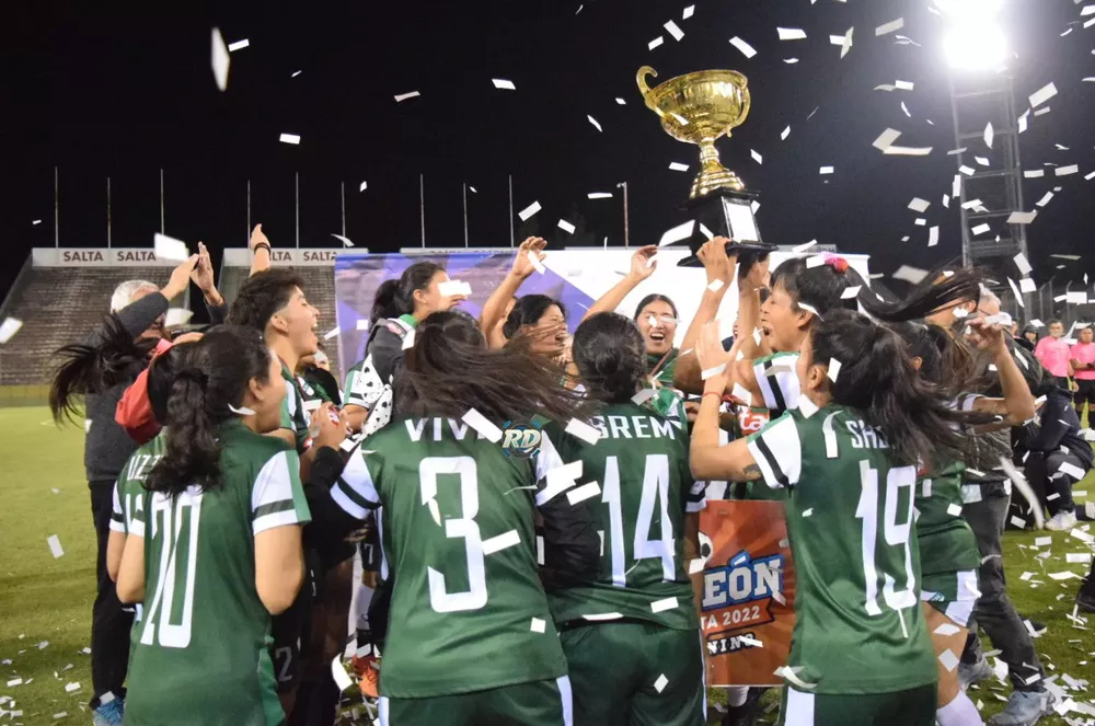 chicoana femenino campeon