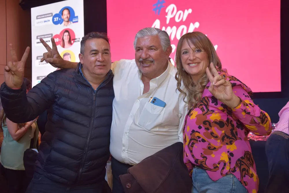 346132681_244811874764312_4209535546795143344_n