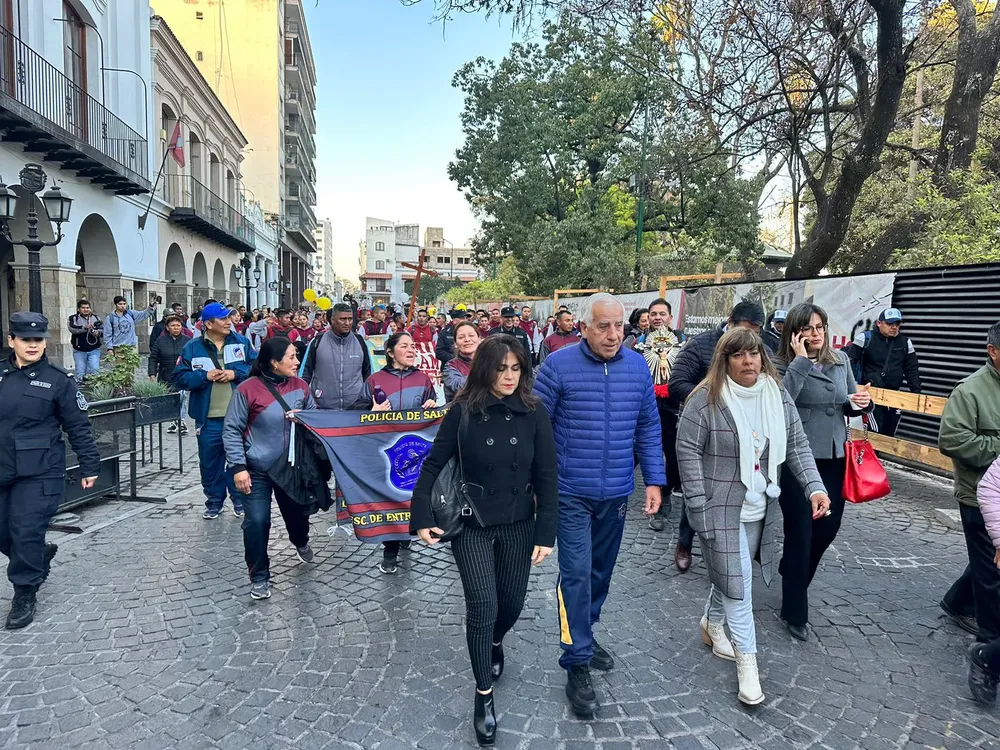 Policías peregrinan desde El Carril (9)