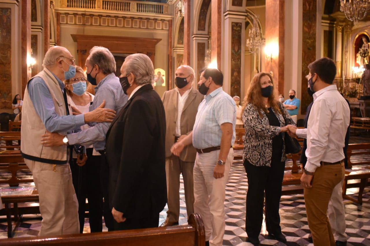 2e99b4c1-5ccb-4dd5-a565-5399d8c76c99