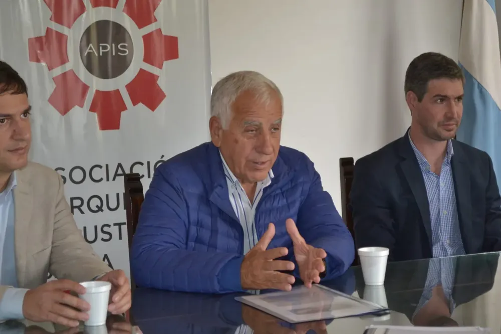 Domínguez- el jefe y el subjefe Miguel Ceballos y Pablo Vilte- senador Javier Mónico y Julio Moreno (7)