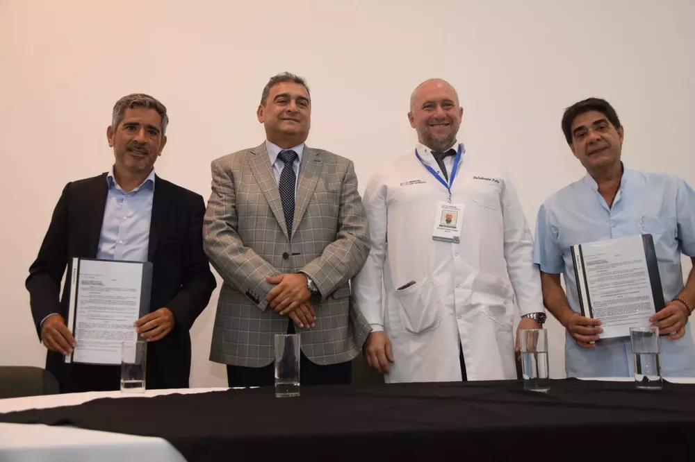 Asuncion de los Gerentes de Hospitales Publicos 2