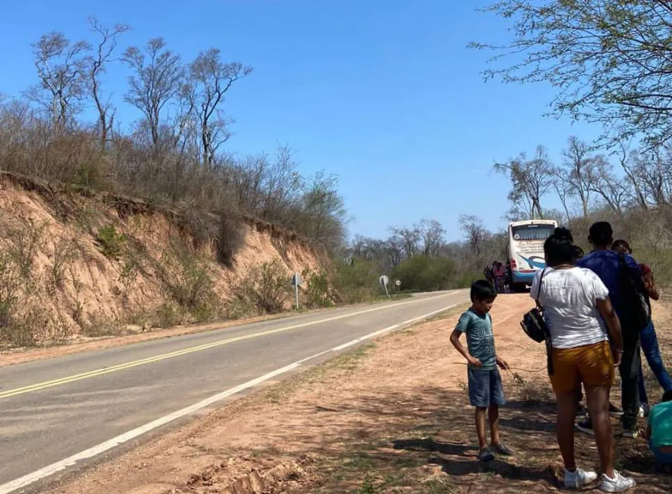 Empesa Pilcomayo deja familias en la ruta (2)