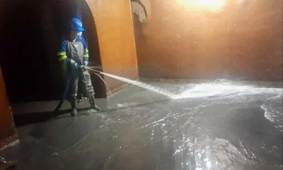 id_38418_LimpiezaCisterna