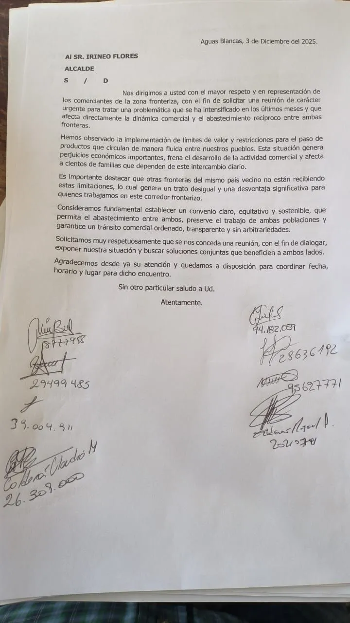 comerciantes aguas blancas