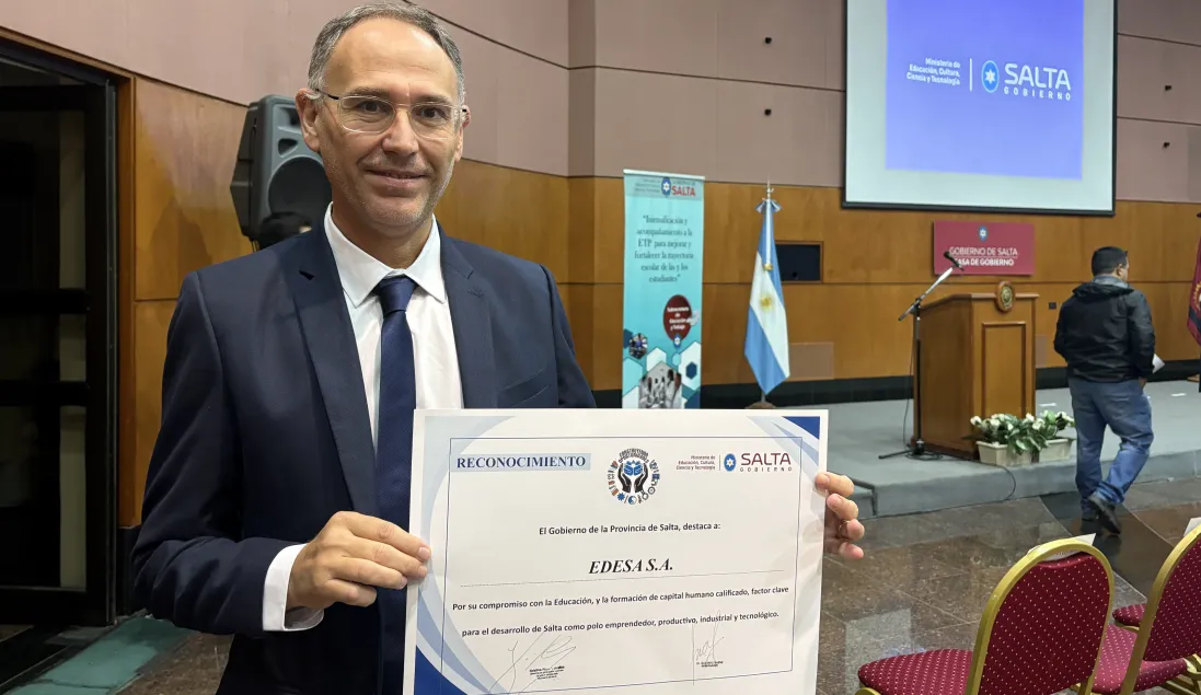 Captura de pantalla 2025-05-05 180558