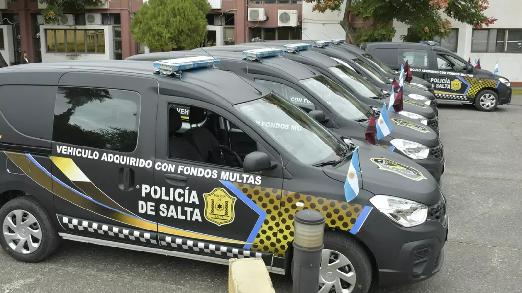 nuevos moviles policia