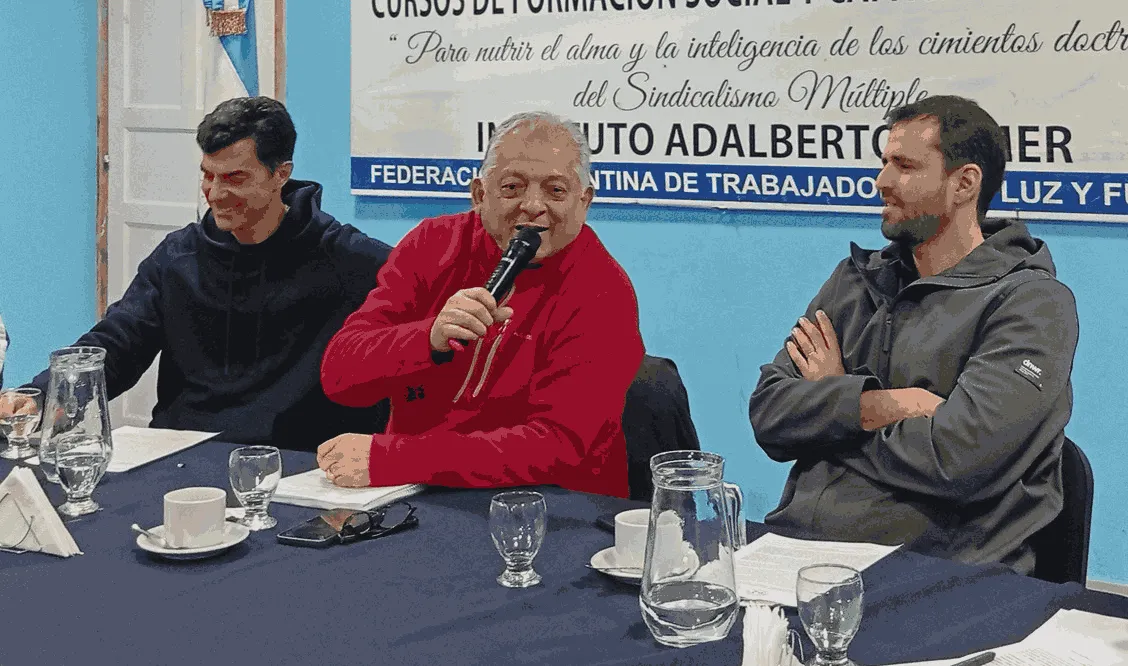 Urtubey y Estrada sumaron a Carlos Rodas