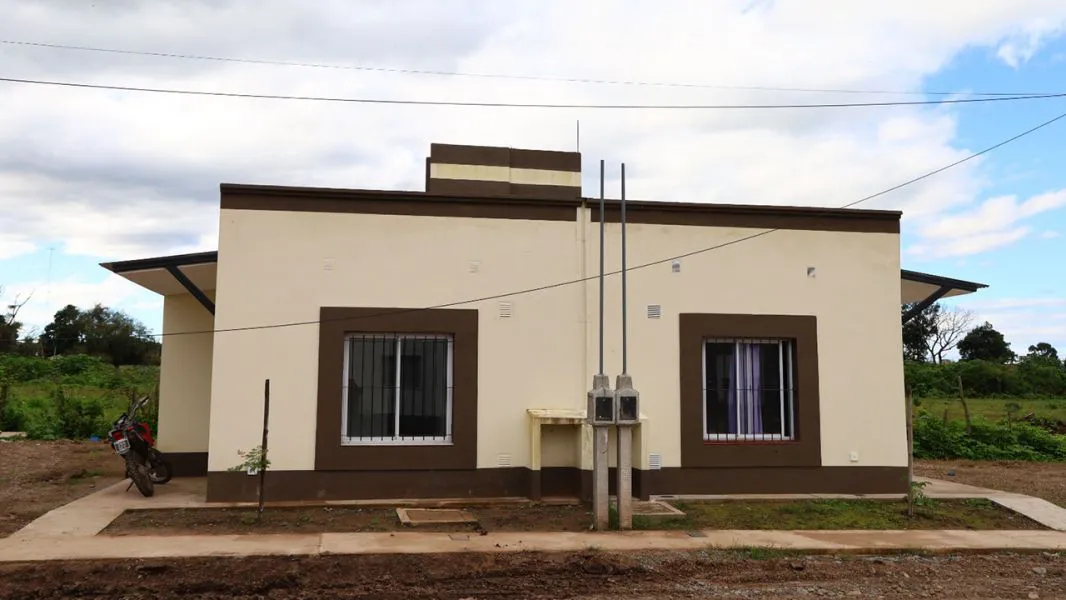 11682-familias-de-metan-recibieron-viviendas-y-soluciones-habitaciones