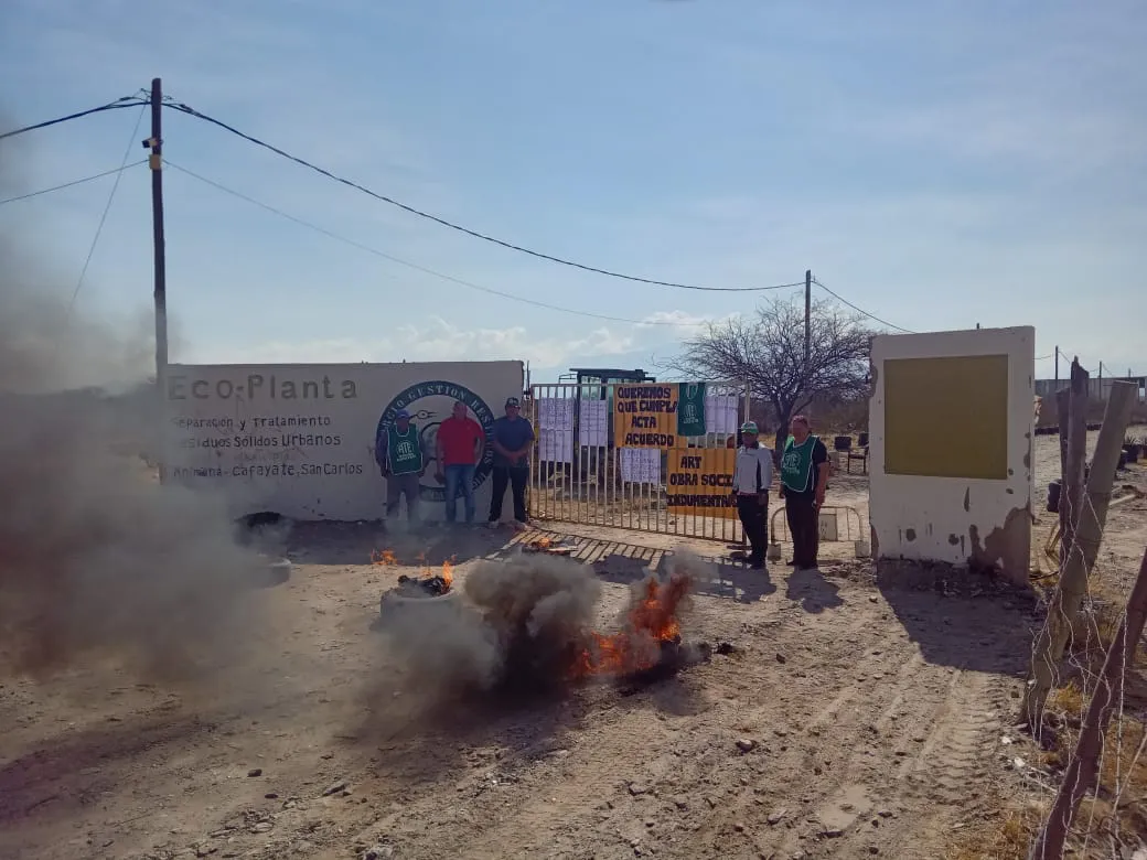 Vertedero - Valles Calchaquíes