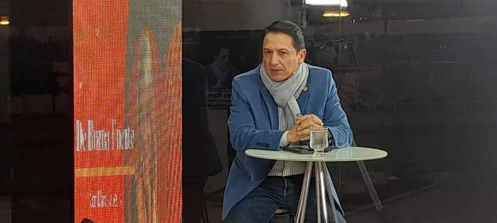 76e1393e-bbe2-4fbf-ad98-512cf50c623e