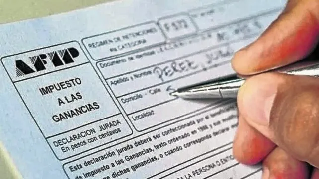 santa-fe-impuesto-ganancias-sergio-massajpg