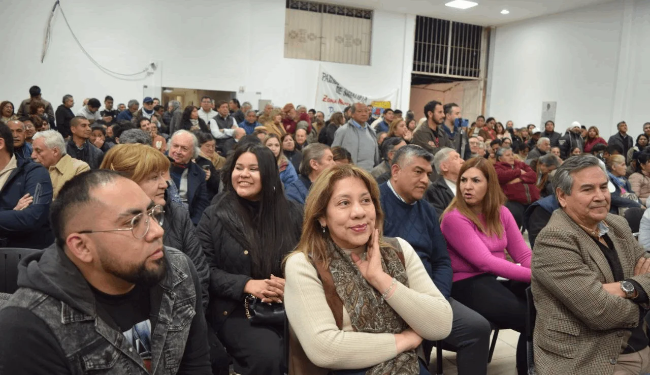 Militantes y dirigentes 002