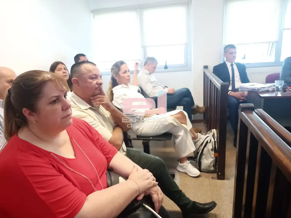 ESTAFA DE ADP. Cerezo - y Dante y Patricia Argañaraz