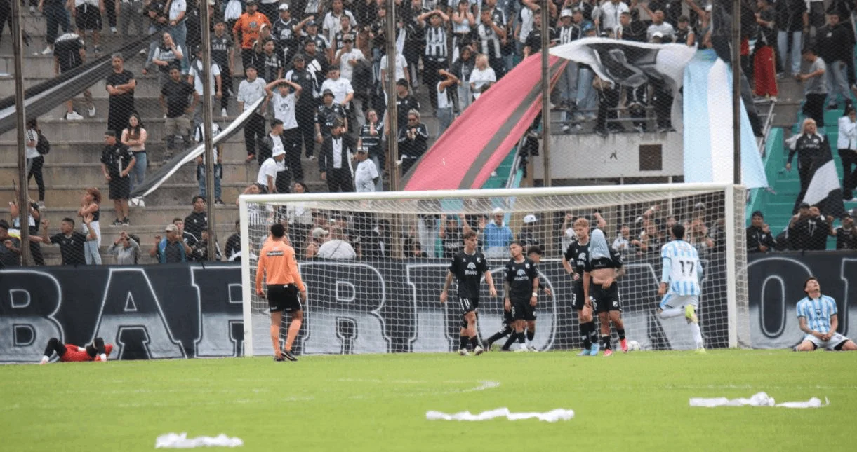 EMPATE Gol de Raúl Chamorro para Racing a minutos del final (3)