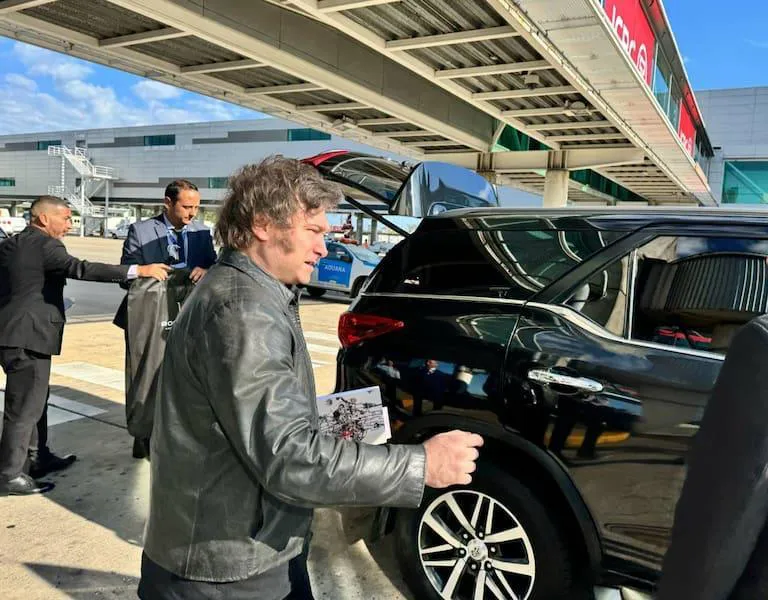 Milei volvió a atacar a una periodista en diez días