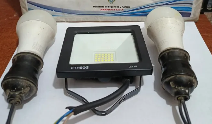 Captura de pantalla 2025-11-11 131218