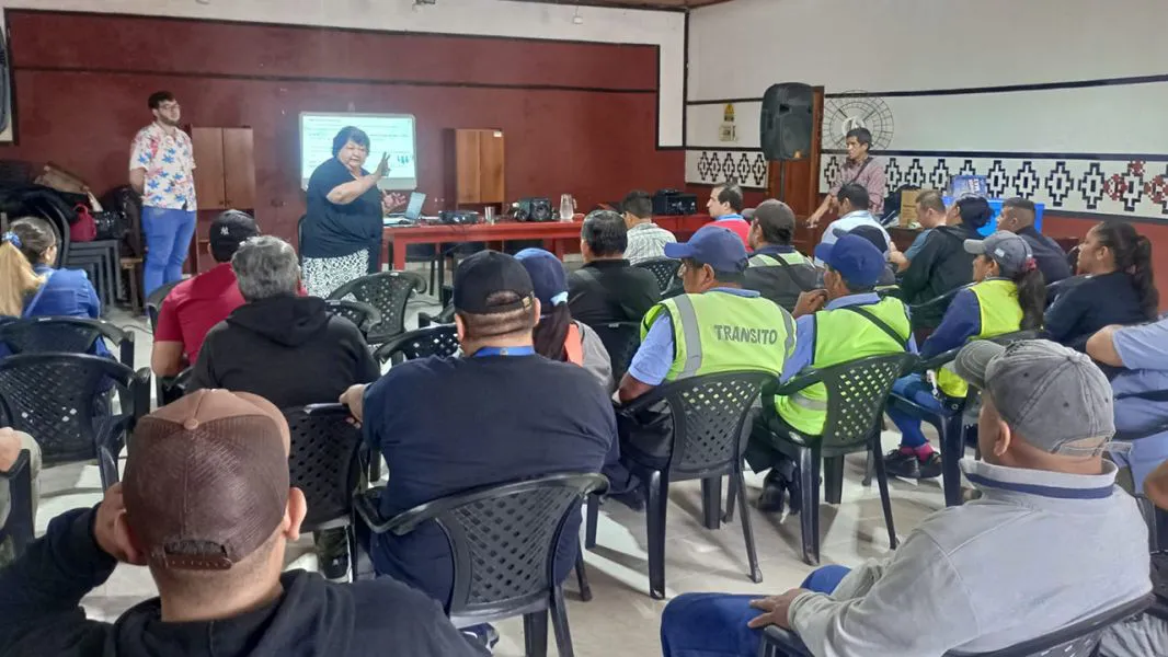 95055-seguridad-vial-capacito-a-personal-de-transito-en-localidades-del-norte-provincial