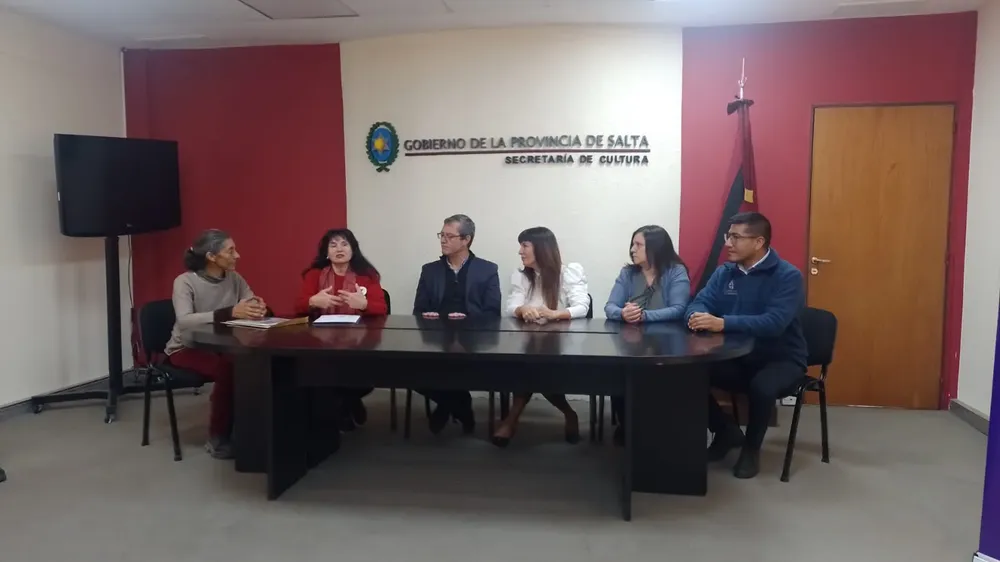 Conferencia de Prensa