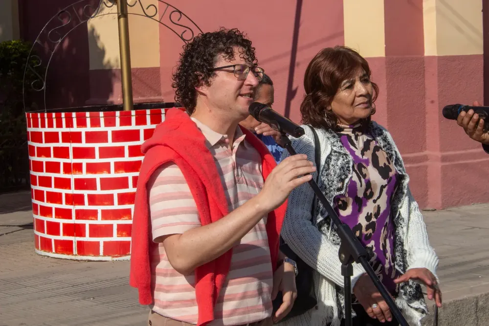 3a2b2b3d-2b00-4a33-be72-80168f7d0c84