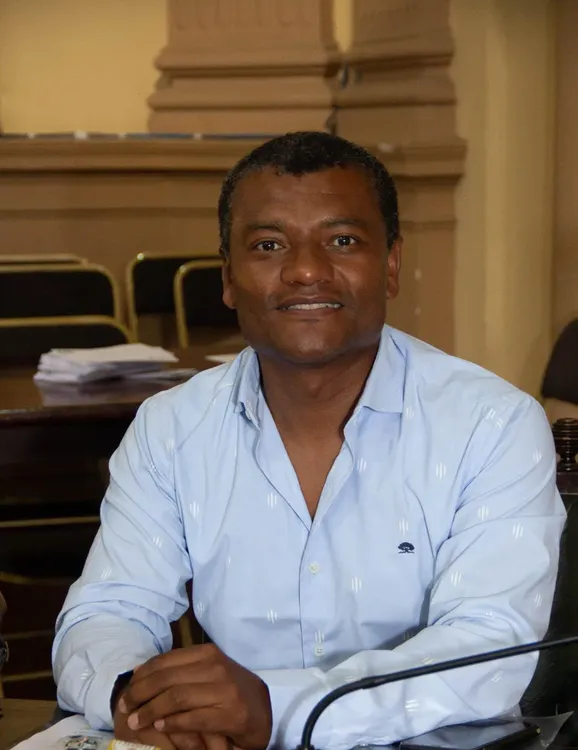 2a5894b9-293a-484c-b9c0-6e048adb4eb1