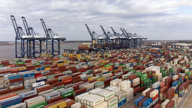 reino-unido-puerto-felixstowe