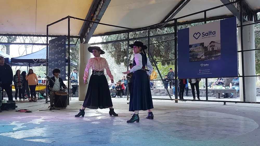 Folclorazo de la Juventud Salteña