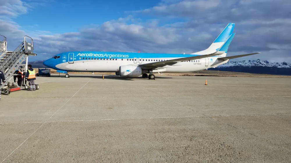 Avión de Aerolíneas Argentinas amenazado de bomba