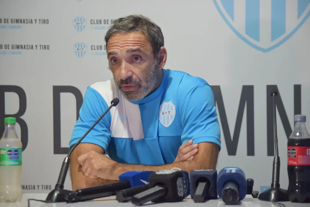 Azconzábal ya es entrenador de Gimnasia y Tiro