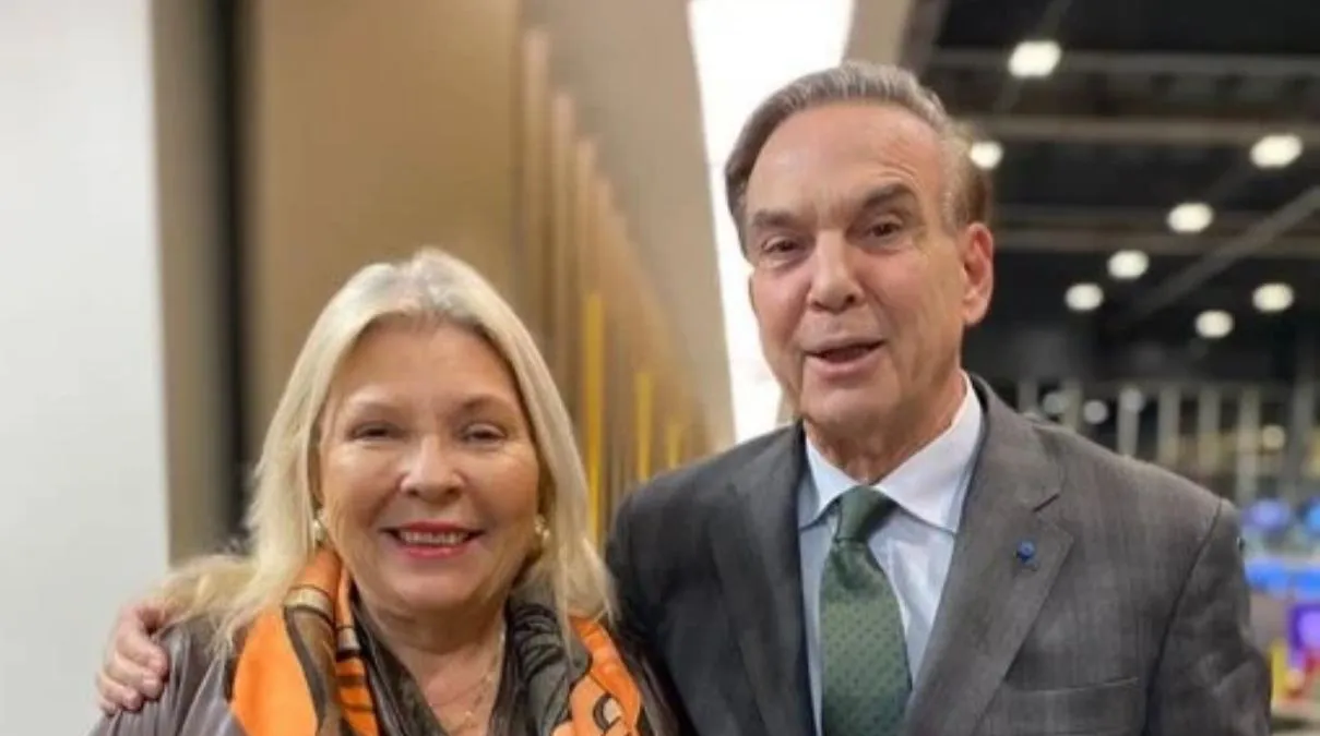Lilita Carrió junto a Pichetto 002