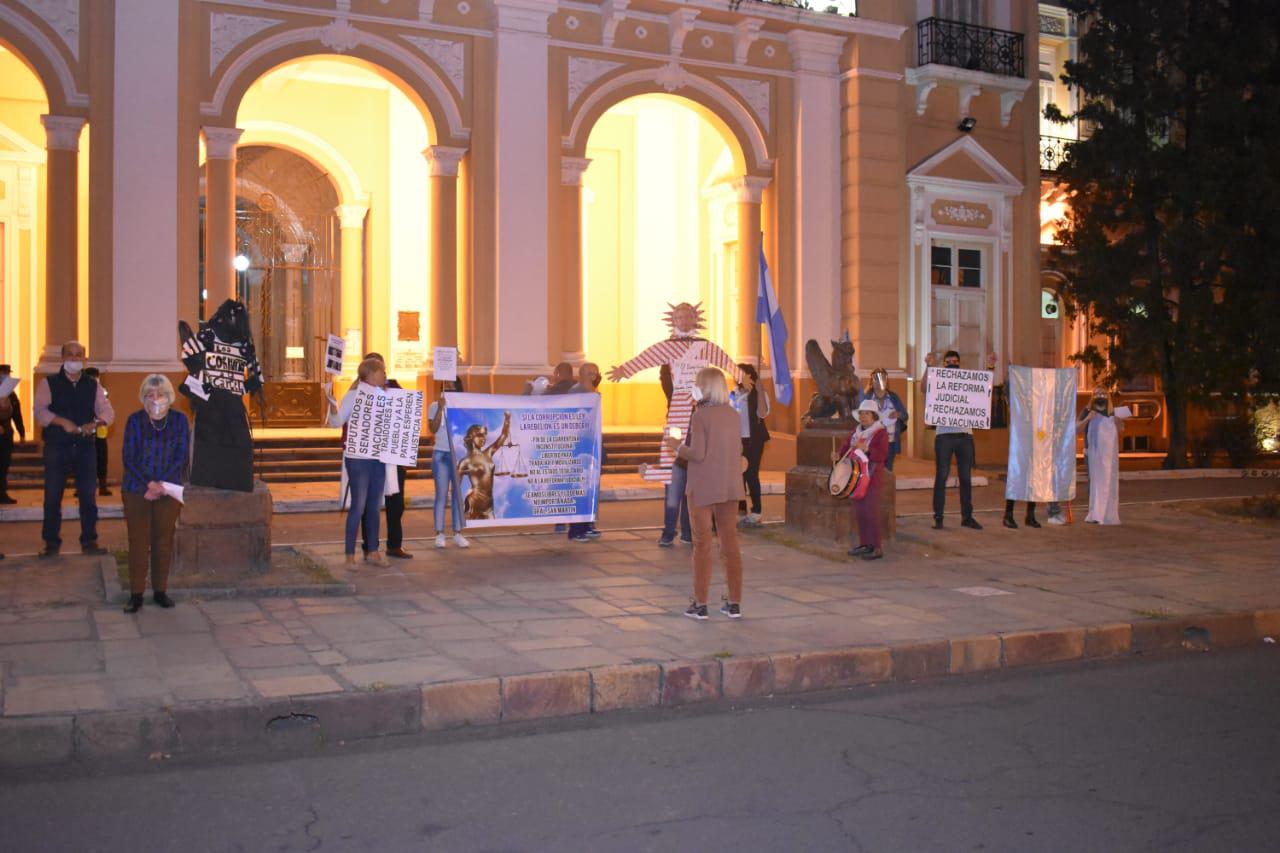 8522341d-2d90-43e7-a5f6-cc65274449d4