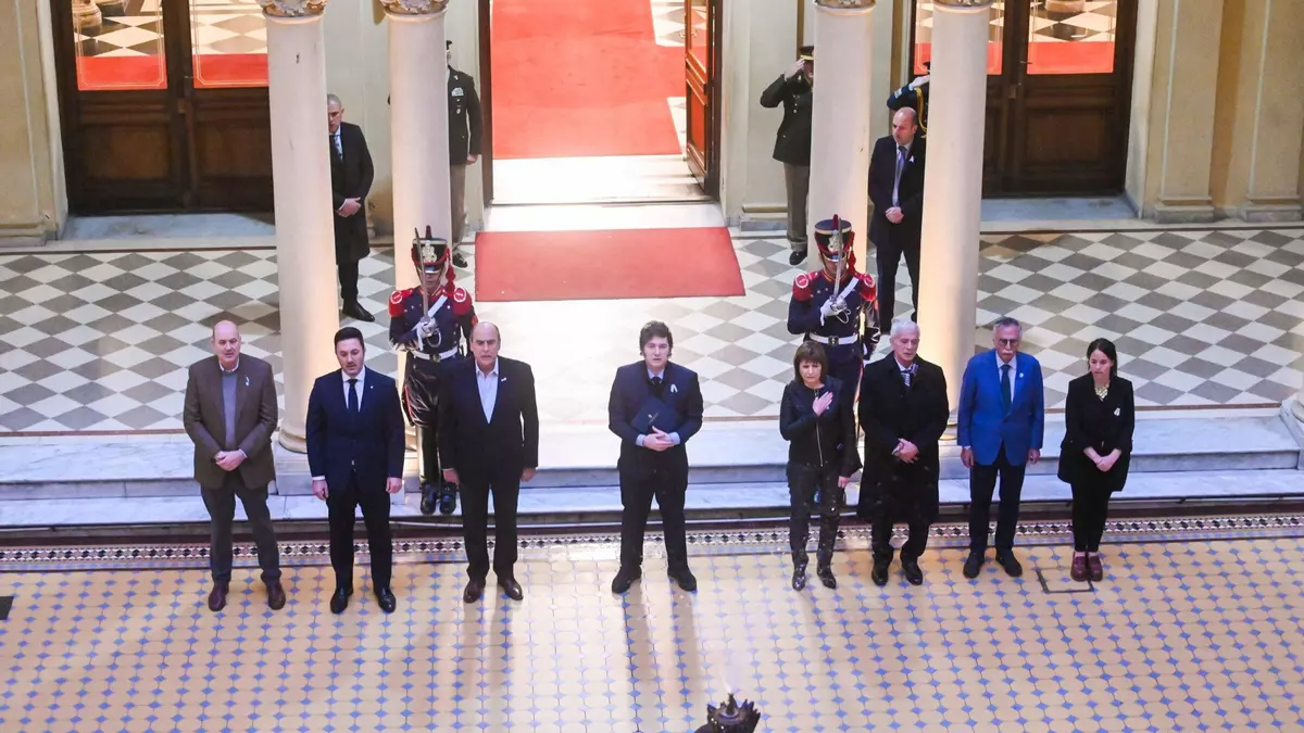 6ad6551f-23ee-4cb1-957a-401100fe36ae_16-9-discover-aspect-ratio_default_0