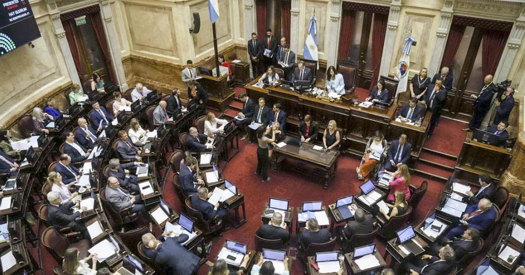 Captura de pantalla 2025-05-07 222038