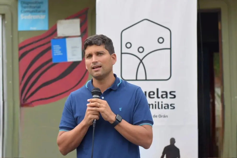 a567e5d7-9dae-4b44-8a03-77ec3ff044d6