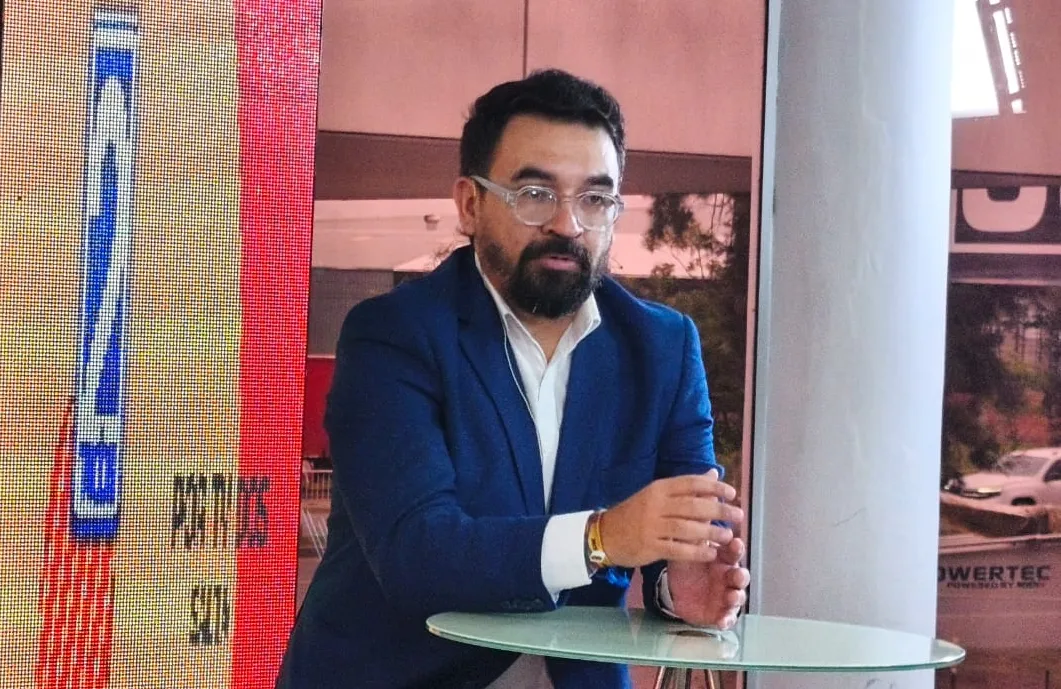 Víctor Hugo Sarmiento (1)