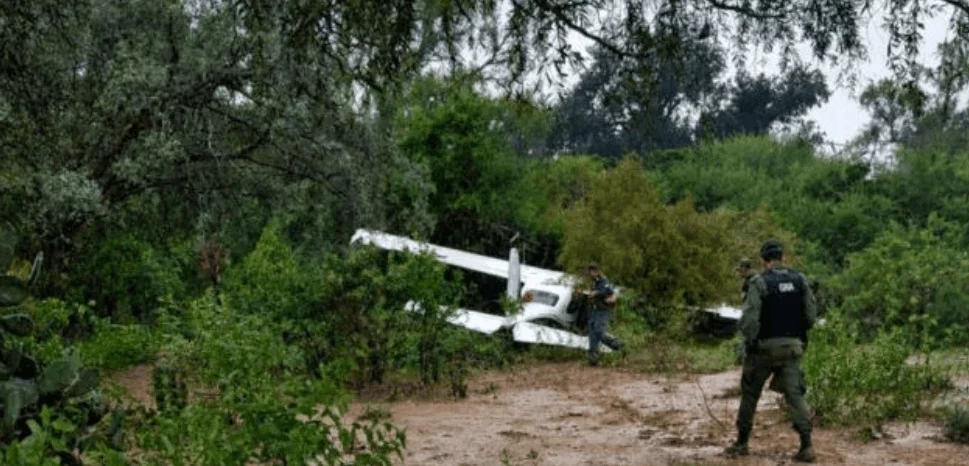 Avioneta boliviana encontrada en Los Blacos al limite con Salta