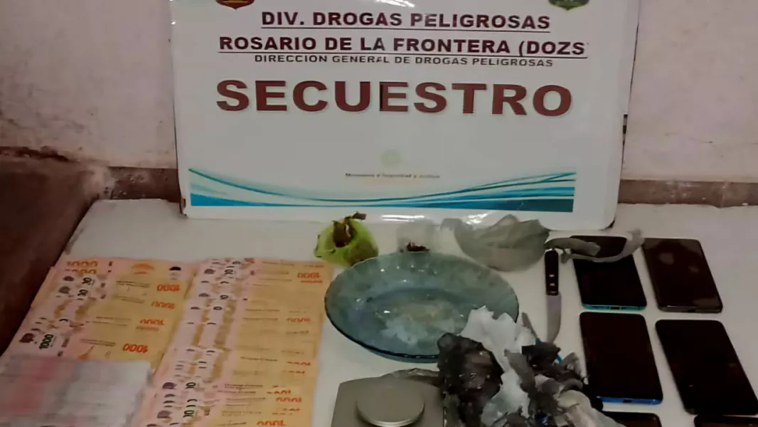 100738-desbarataron-dos-bocas-de-expendio-de-droga-en-rosario-de-la-frontera