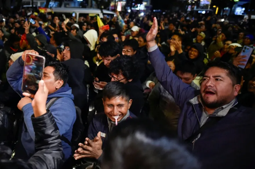 2025-09-10T043A443A38Z-89978020