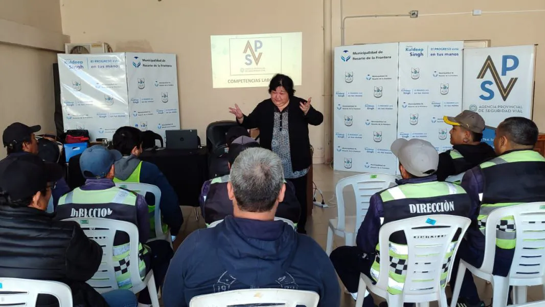 95606-seguridad-vial-capacito-a-inspectores-de-transito-de-rosario-de-la-frontera