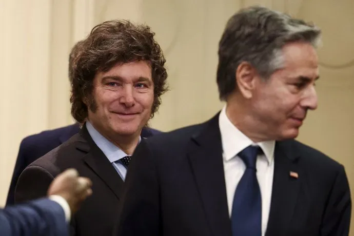 javier-milei-y-antony-blinkenjpeg